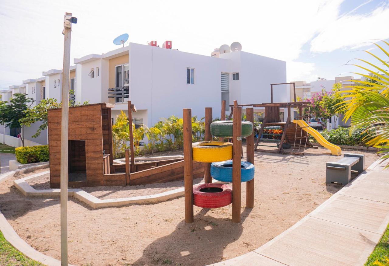 Villa Casa En Privada Frente A La Playa Con Alberca! Mazatlán Exterior foto