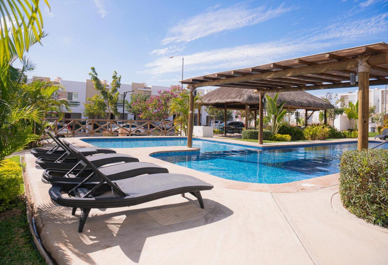 Villa Casa En Privada Frente A La Playa Con Alberca! Mazatlán Exterior foto