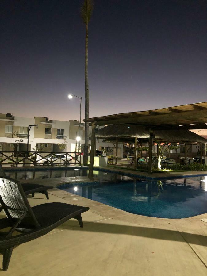 Villa Casa En Privada Frente A La Playa Con Alberca! Mazatlán Exterior foto